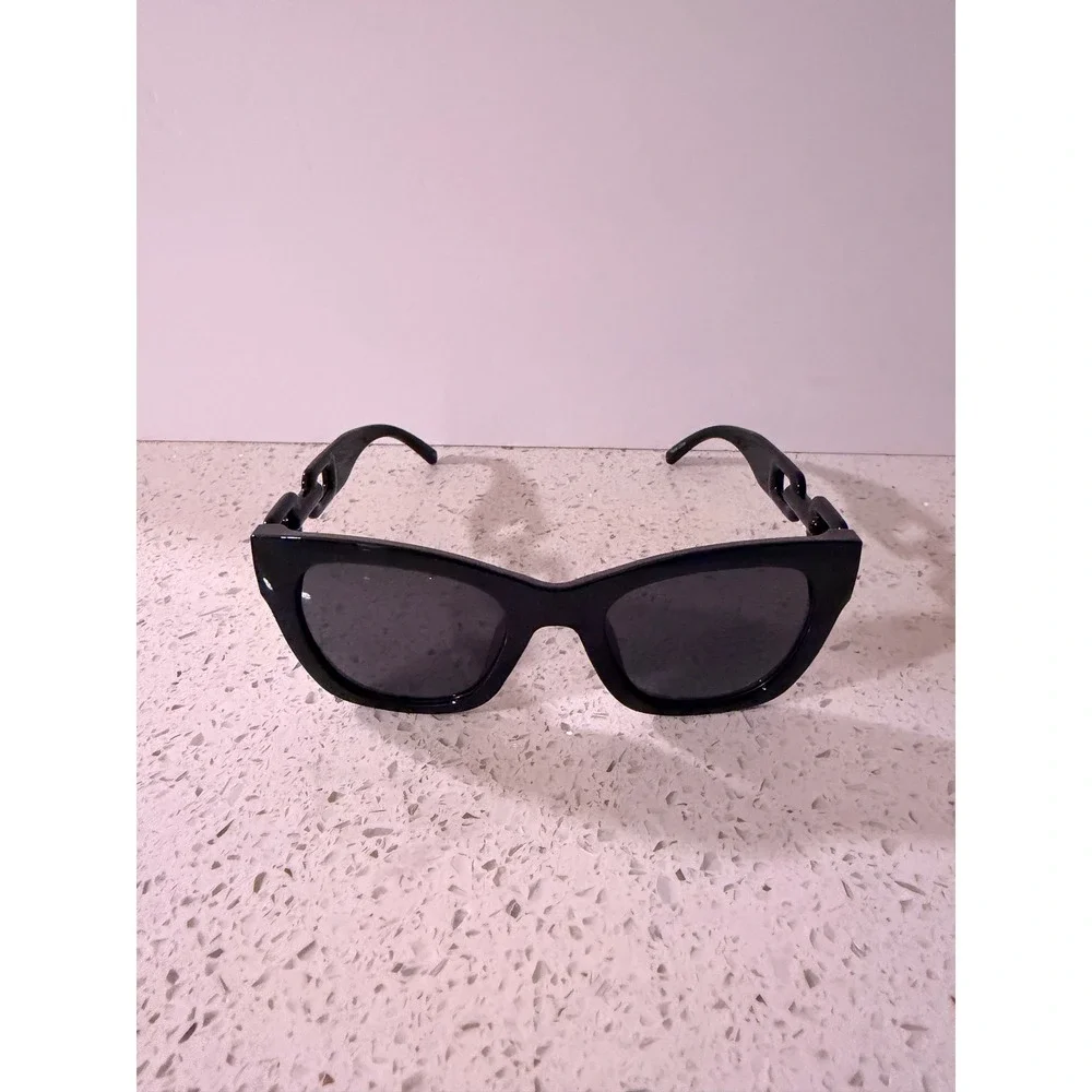 Black Cat Eye Sunglasses with Chain Link Temple Detail Oversized Square Frame